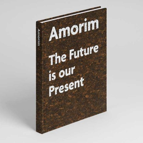Impressão offset premium do livro "Amorim, The future is our present". Acabamento especial: cortiça