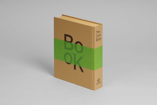 Impressão offset premium do livro "The cork Book". Acabamento especial: topos pintados 03