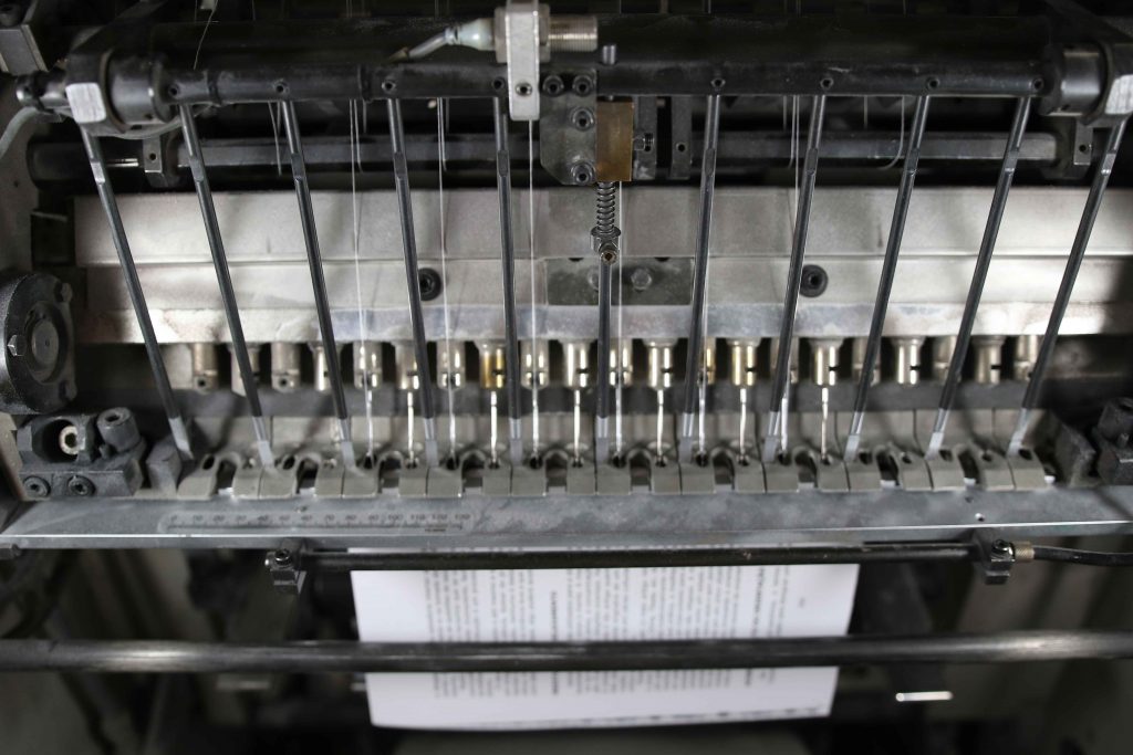 Máquina de costura nas instalações da sede da Maiadouro na cidade do Porto